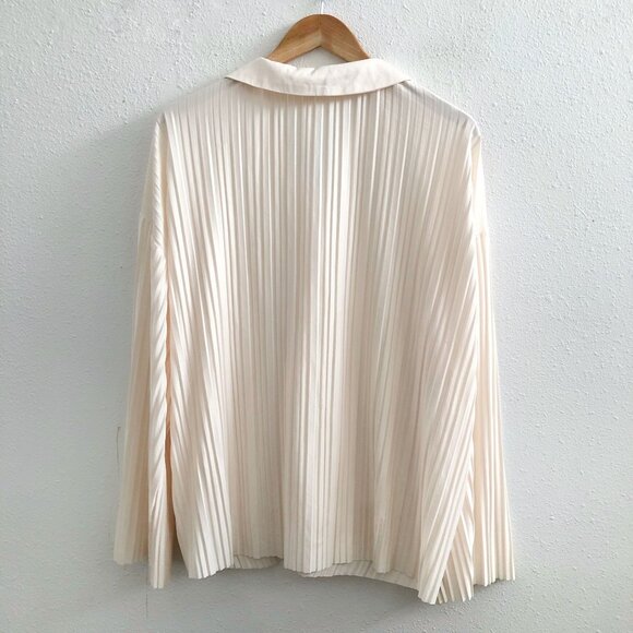 NWT COMMENSE Oversized Cream Plisse Button Up Shirt Size XS - Picture 3 of 10